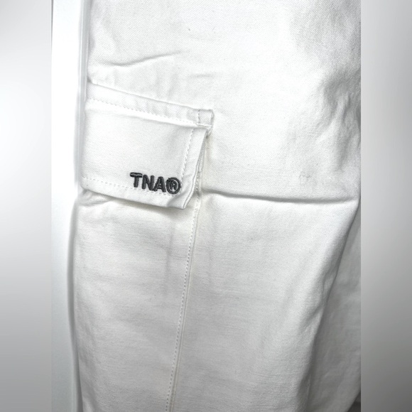NWT TNA Cargo Pants “New Supply” by Aritzia - GD Light Birch / Off White - Picture 8 of 10